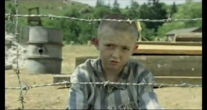 the-boy-in-the-striped-pajamas-trailer-2225